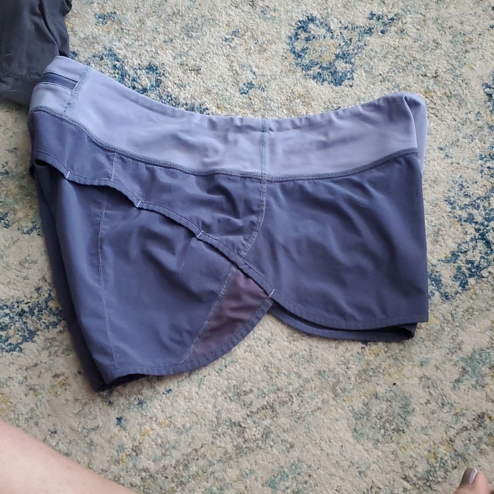 Lululemon Speed Up Shorts Wild Indigo 2.5" Size 10 - Picture 4 of 4